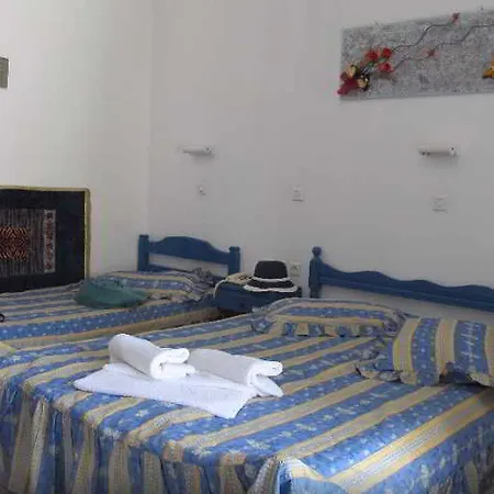 Hotel Limnes 3*